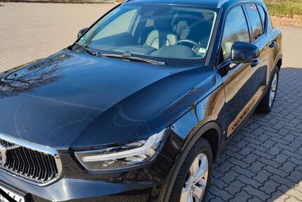 Volvo XC40 74.500 km 23.900 &euro; Lübeck 23566
