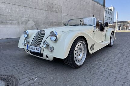 Morgan Plus 8