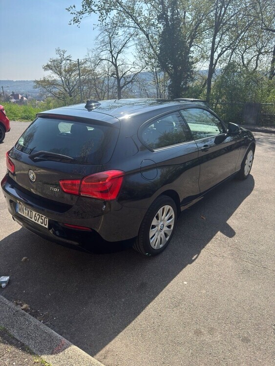 BMW 118 119.000 km 8.950 € Stuttgart 70173