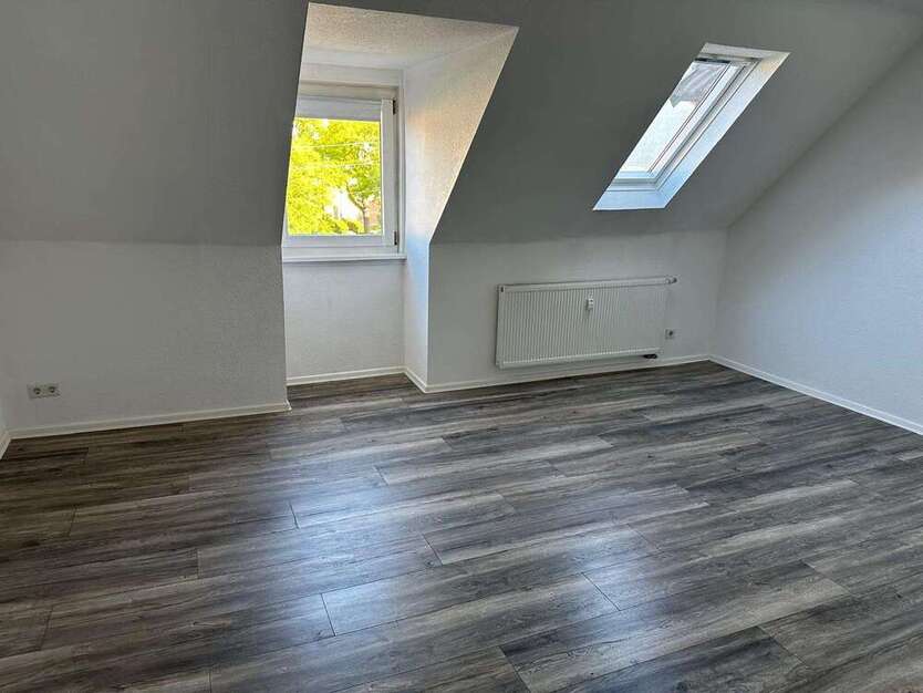 Wohnung zum Mieten in Kassel Niederzwehren 850 € 104 m²
