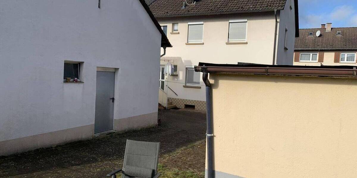 Mehrfamilienhaus, Wohnhaus Pfinztal-Berghausen Berghausen - 4 Zimmer, 108 m&sup2;, 390.000&euro; | Angebot:25940765