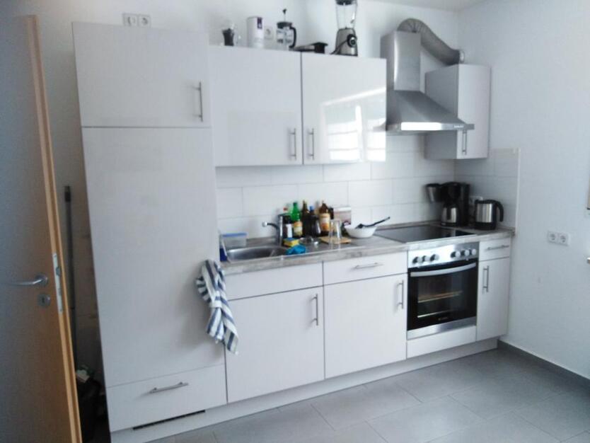 schönes, möbliertes WG-Zimmer zimmer