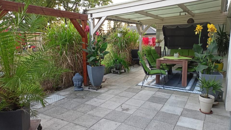 Haus in Velpke: 8 Zimmer, 5.130 m² Grundstück, Pool, Kamin zimmer