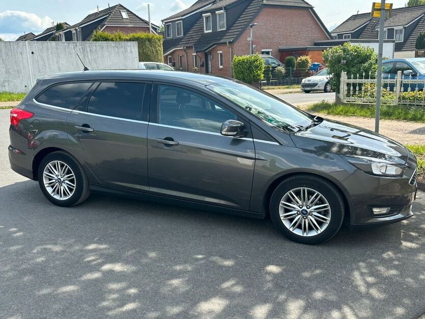 Ford Focus 95.900 km 9.600 € Oyten 28876