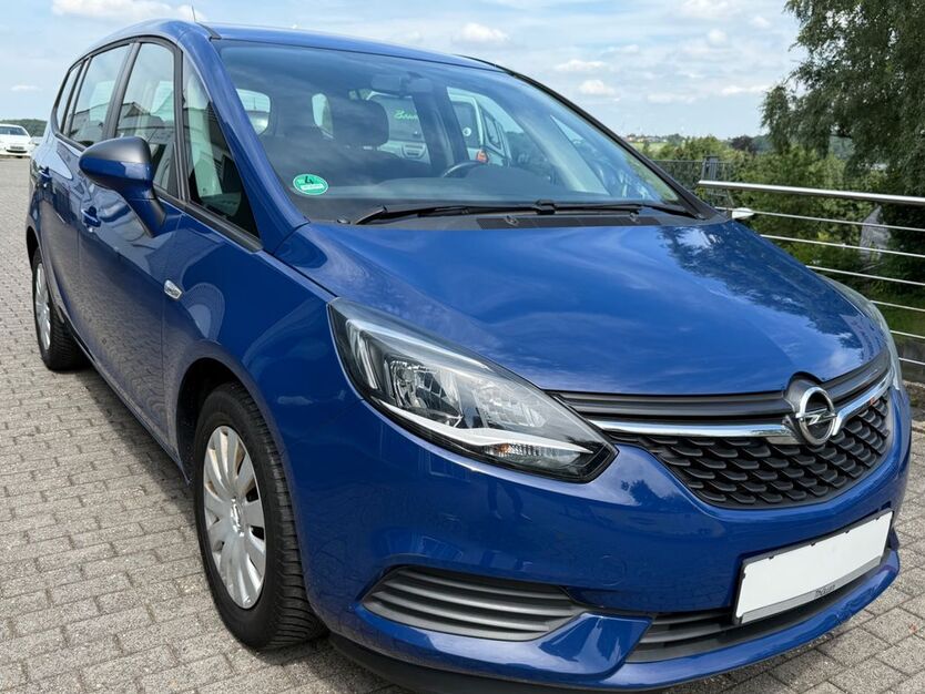 Opel Zafira 66.681 km 10.900 € Radevormwald 42477
