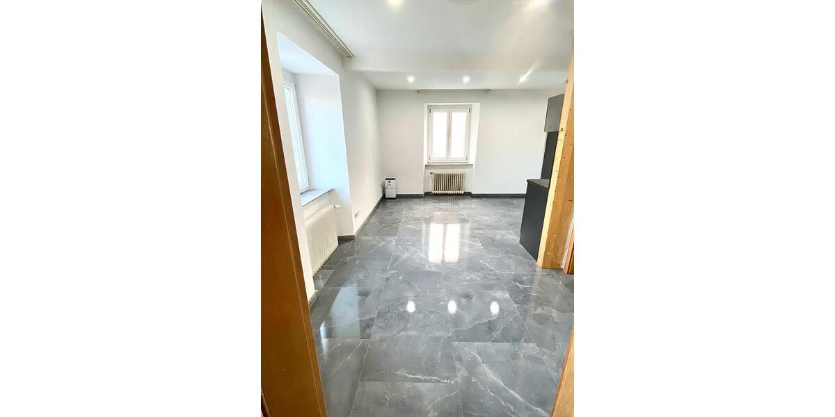 Etagenwohnung Waldshut-Tiengen Tiengen - 1 Zimmer, 32 m&sup2;, 510&euro; | Angebot:26316445