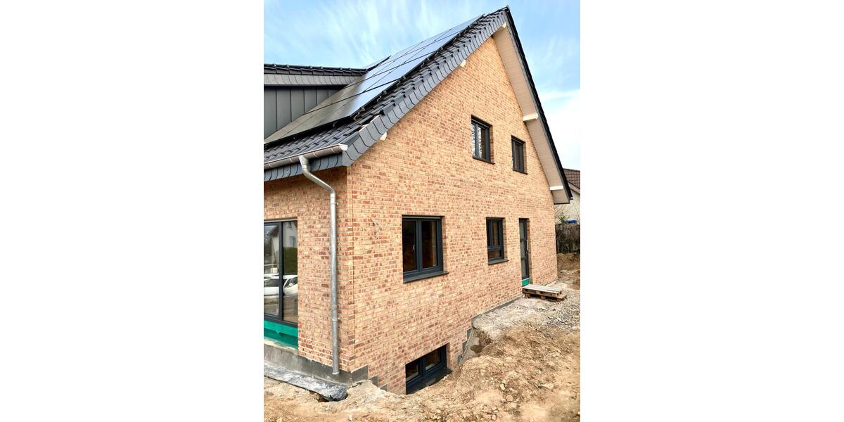 Doppelhaushälfte Detmold Hakedahl - 5 Zimmer, 128 m&sup2;, 1.830&euro; | Angebot:26102691