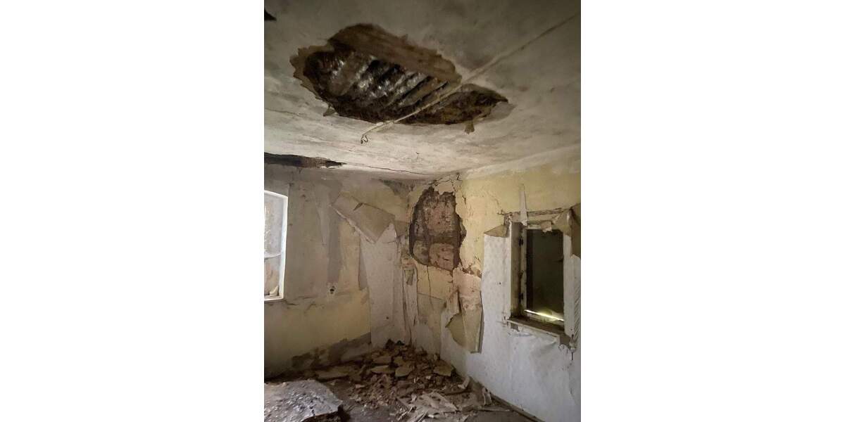 Mehrfamilienhaus, Wohnhaus Kaiserpfalz Wendelstein - 2 Zimmer, 400 m&sup2;, 150.000&euro; | Angebot:26878663