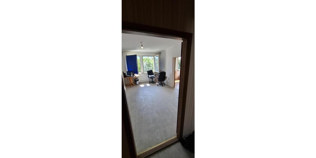 Etagenwohnung Weißenfels - 2 Zimmer, 50 m&sup2;, 33.000&euro; | Angebot:26795604