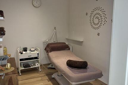 Vermiete Kosmetikkabine zimmer