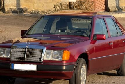 Mercedes-Benz 200 133.000 km 7.400 &euro; Gebenbach 92274