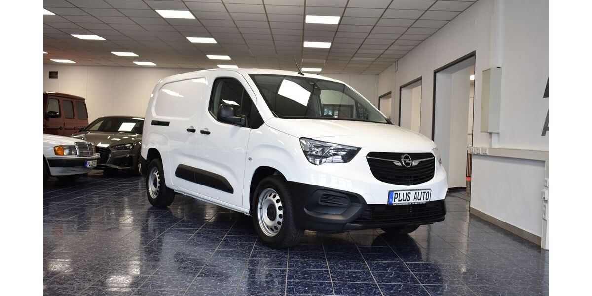 Opel Combo 45.146 km 14.270 &euro; Nürnberg 90431