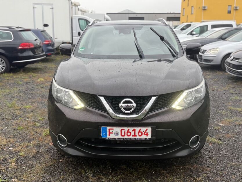 Nissan Qashqai 175.632 km 9.550 € Friedberg (Hessen) 61169