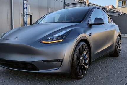 Tesla Model Y 32.000 km 41.000 &euro; Düsseldorf 40237