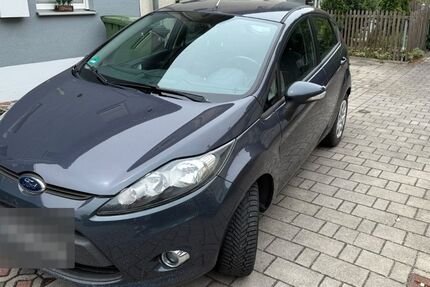 Ford Fiesta 147.800 km 5.590 &euro; Obertraubling 93083