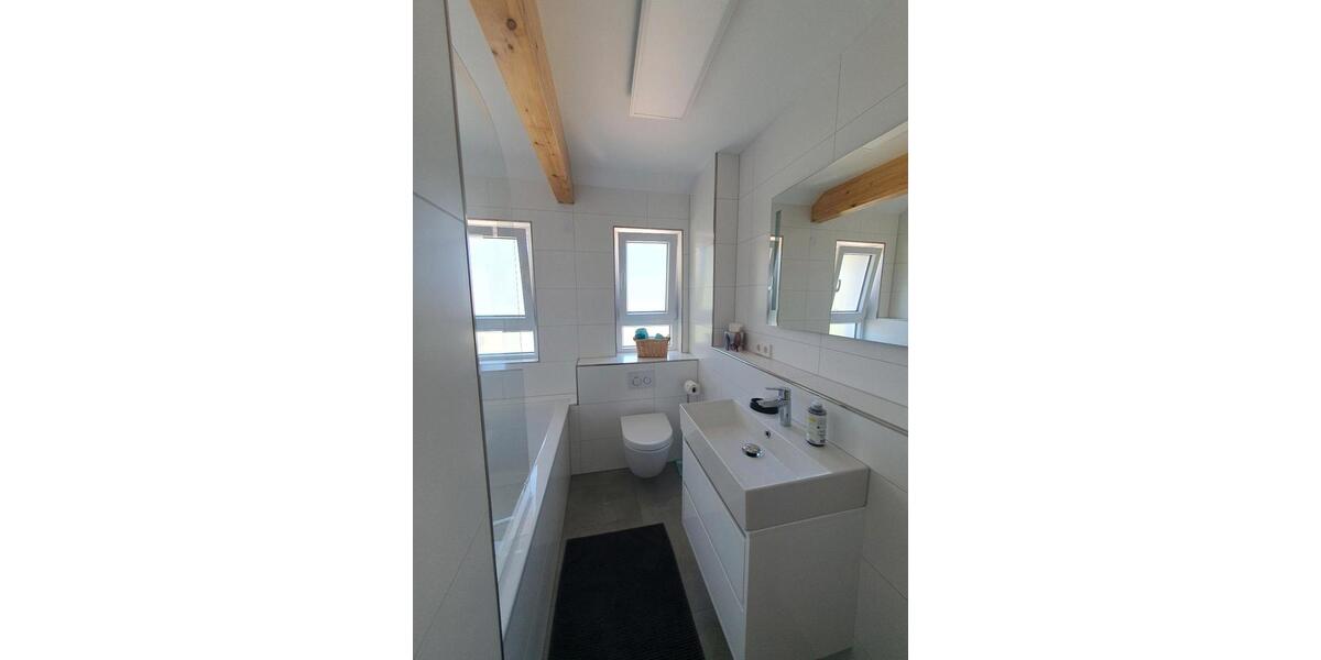 Etagenwohnung Eggenstein-Leopoldshafen Leopoldshafen - 4 Zimmer, 110 m&sup2;, 3.000&euro; | Angebot:24772644