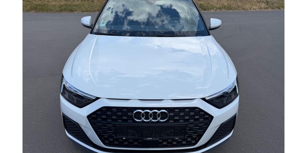 Audi A1 33.813 km 23.899 &euro; Schleusingen 98553