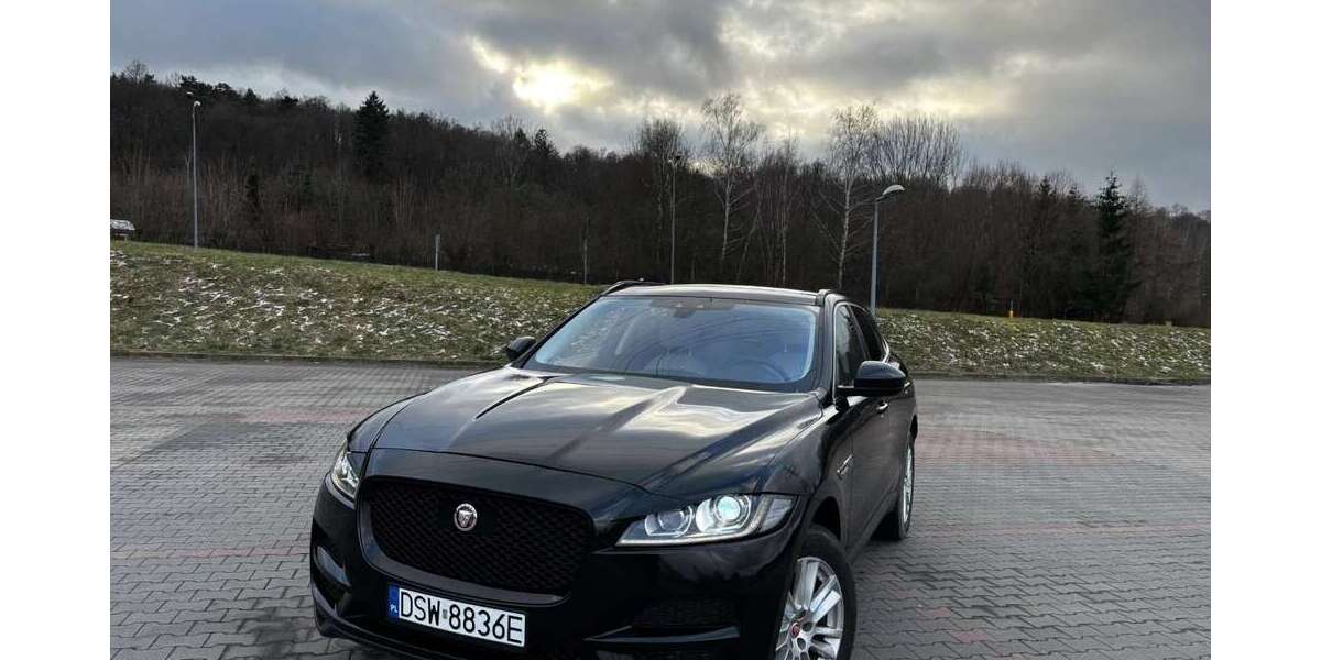 Jaguar F-Pace 167.000 km 24.500 &euro; Görlitz 02826