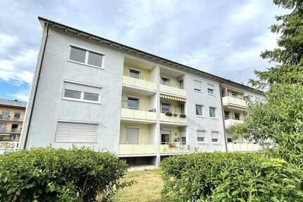 Attraktive, helle Wohnung - Frisch renoviert! 3 zimmer