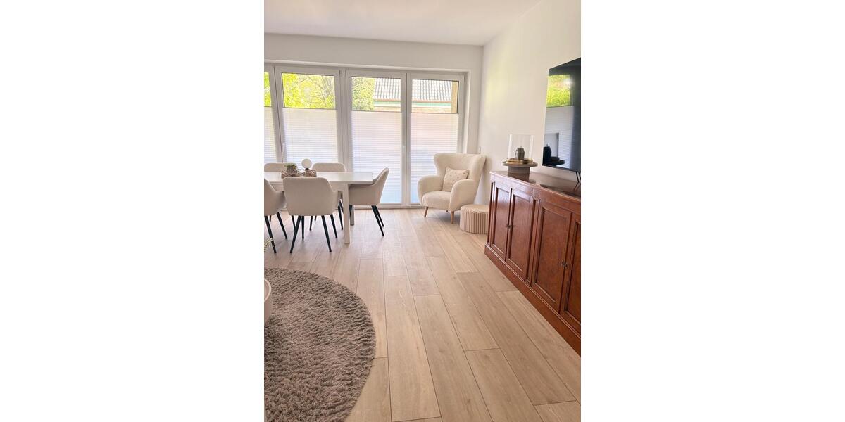 Etagenwohnung Oldenburg Bürgeresch - 4 Zimmer, 77 m&sup2;, 1.300&euro; | Angebot:26634981