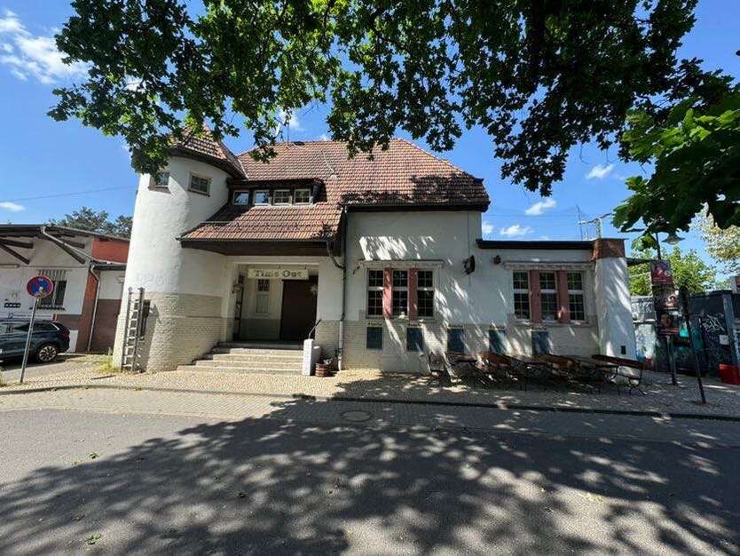 Einzelhandel in Nuthetal 2.000 € 116.13 m²