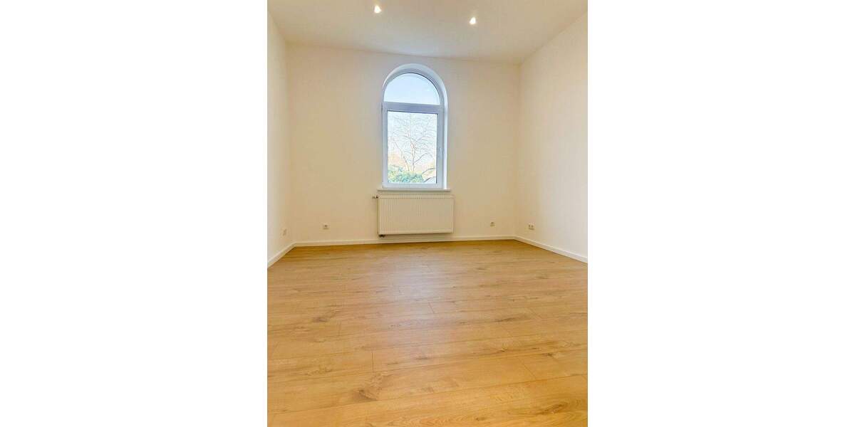 Erstbezug nach Renovierung - 4 Zimmer-Erdgeschosswohnung in Hannover-Bemerode 4 zimmer