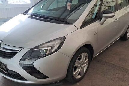 Opel Zafira 146.900 km 5.900 &euro; Regensburg 93053