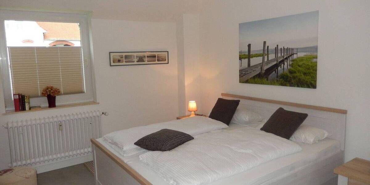 Einfamilienhaus Garding - 3 Zimmer, 100 m&sup2;, 450.000&euro; | Angebot:25700005