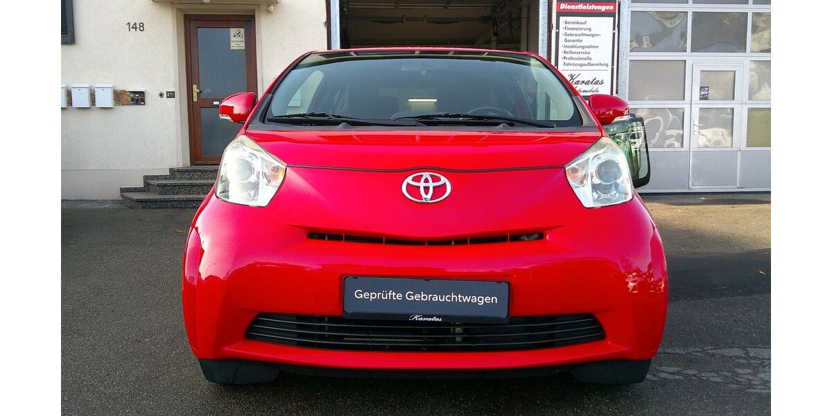 Toyota IQ 142.000 km 3.640 &euro; Sindelfingen 71065