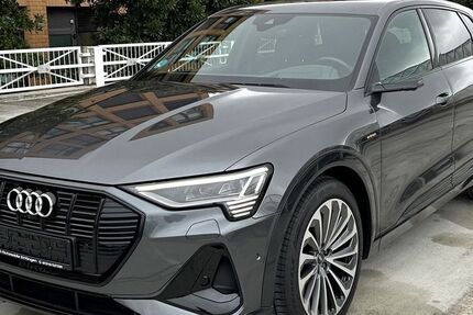 Audi e-tron 48.460 km 41.900 € Ettlingen 76275