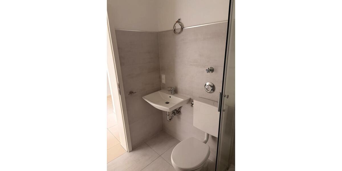 Etagenwohnung Ludwigshafen am Rhein Edigheim - 2 Zimmer, 54 m&sup2;, 730&euro; | Angebot:26033596