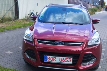 Ford Kuga 124.000 km 8.500 &euro; Ahaus 48683