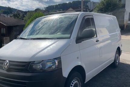 VW T5 Transporter 268.000 km 9.900 € Detmold 32756
