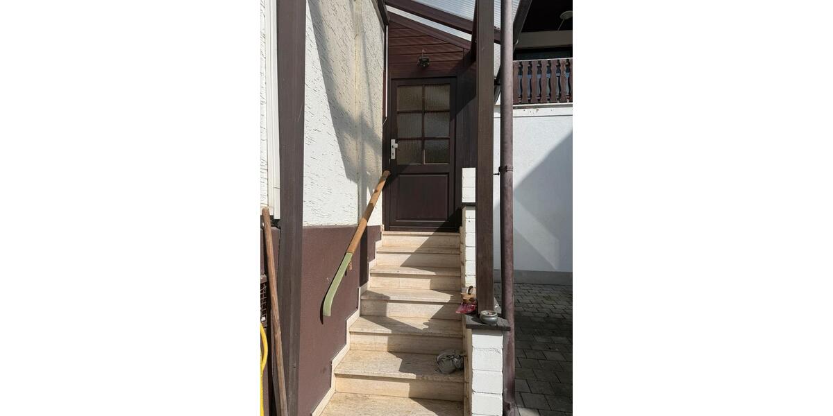 Mehrfamilienhaus, Wohnhaus Hanau Kesselstadt - 7 Zimmer, 180 m&sup2;, 375.000&euro; | Angebot:26039508