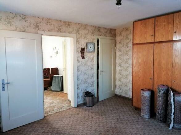 Mehrfamilienhaus, Wohnhaus Weikersheim Laudenbach - 8 Zimmer, 200 m&sup2;, 159.000&euro; | Angebot:26527303