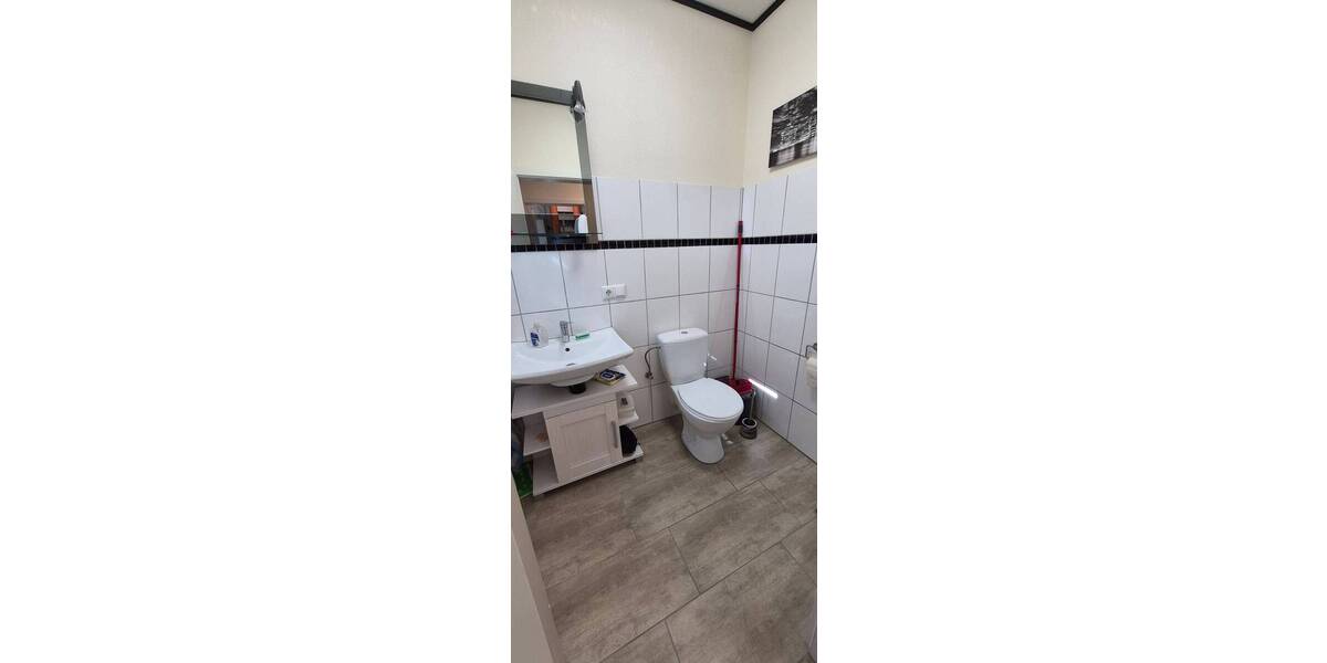 Moderner, neuwertiger Bungalow mit PV-Anlage, Wärmepumpe, Wallbox, Klima, Vollbad, EBK, 3 Carports uvm. - Bungalow Gorleben | Angebot:26573092