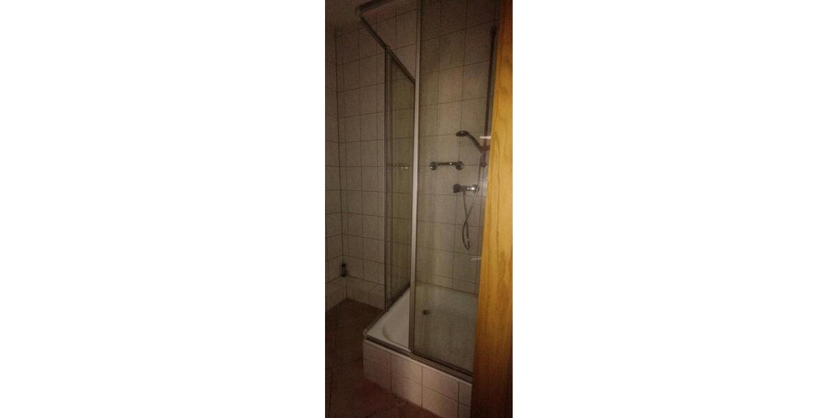 Etagenwohnung Aue-Bad Schlema Bad Schlema - 2 Zimmer, 49 m&sup2;, 260&euro; | Angebot:26094313