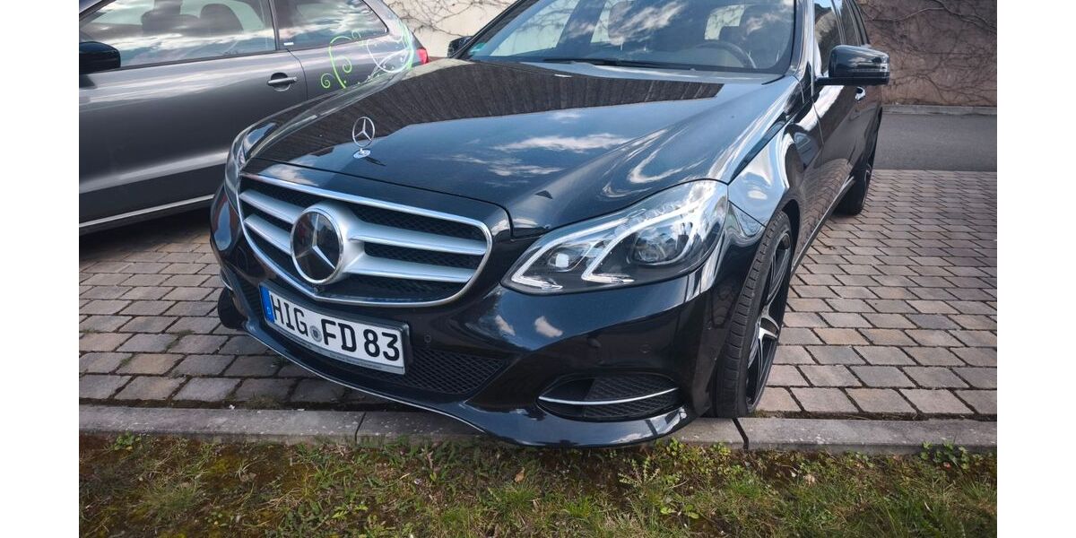 Mercedes-Benz 300 165.000 km 17.600 &euro; Uder 37318