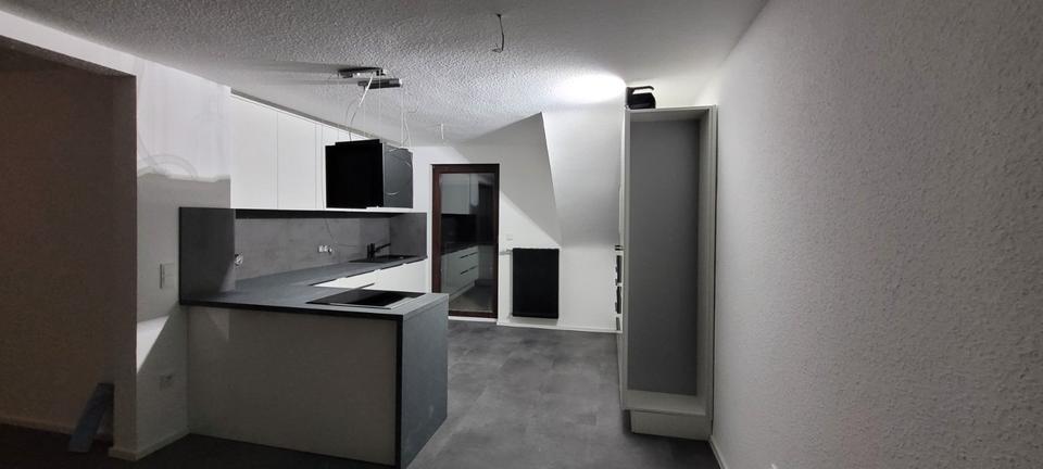 Dachgeschoßwohnung Wächtersbach - 2 Zimmer, 55 m&sup2;, 705&euro; | Angebot:26348449