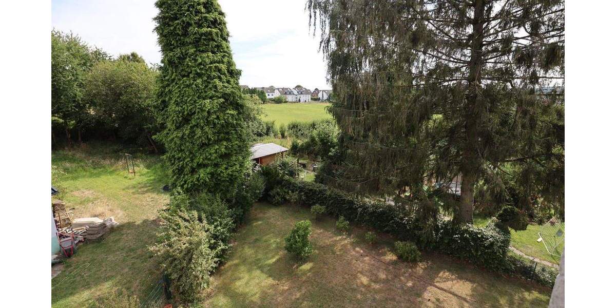 Einfamilienhaus Dortmund Berghofen - 8 Zimmer, 229 m&sup2;, 439.000&euro; | Angebot:25601931