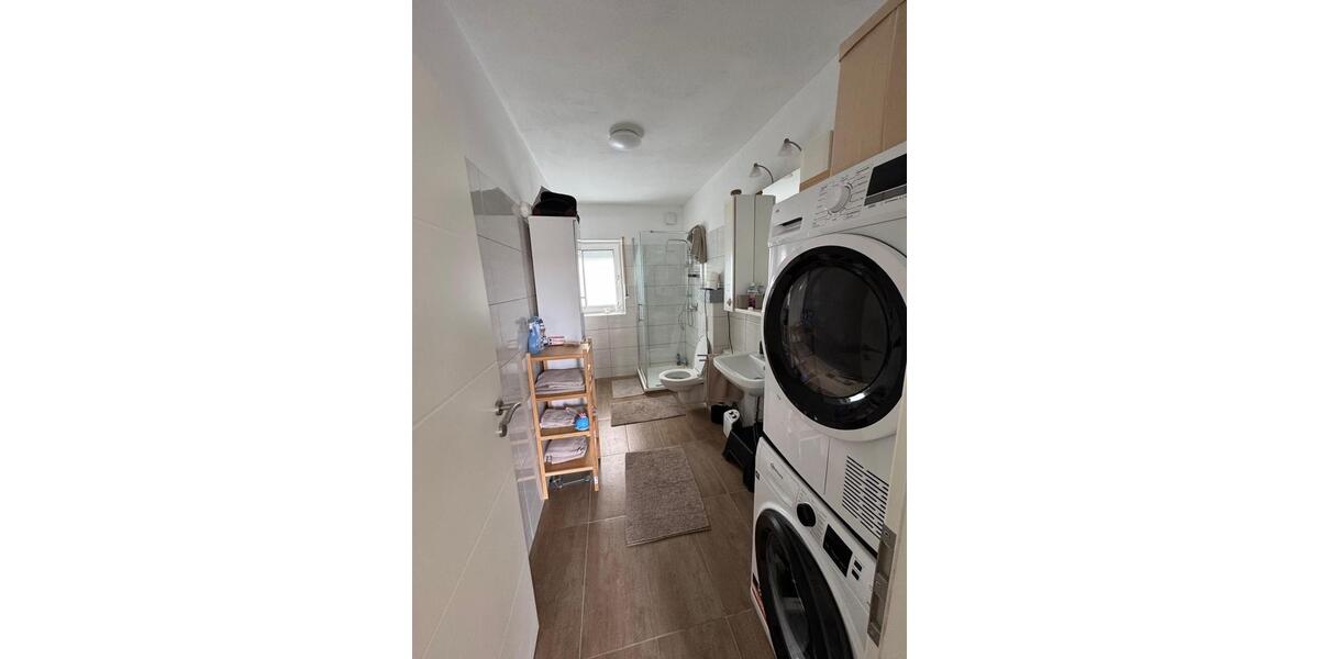 Etagenwohnung Braunfels - 4 Zimmer, 100 m&sup2;, 1.000&euro; | Angebot:24764818