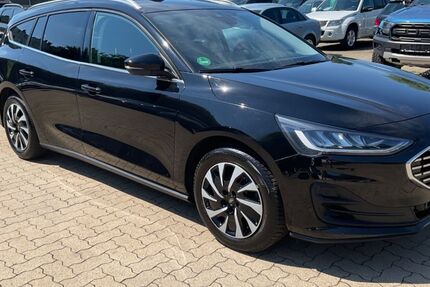 Ford Focus 152.000 km 8.899 &euro; Hamburg 21107