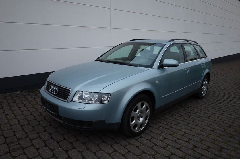 Audi A4 126.000 km 5.999 € Limburg 65549