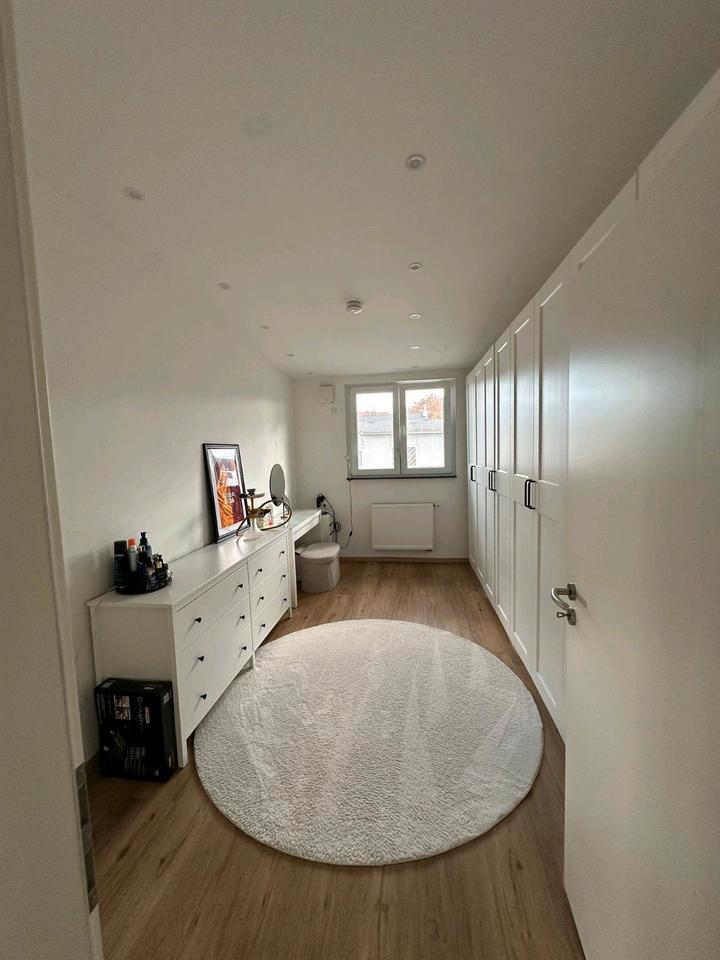 Moderne 3-Zimmer-Neubauwohnung in Bestlage Pfuhl am Kapellenberg zimmer