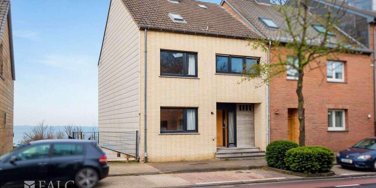 Reihenendhaus Stolberg Münsterbusch - 5 Zimmer, 128 m&sup2;, 295.000&euro; | Angebot:24376773