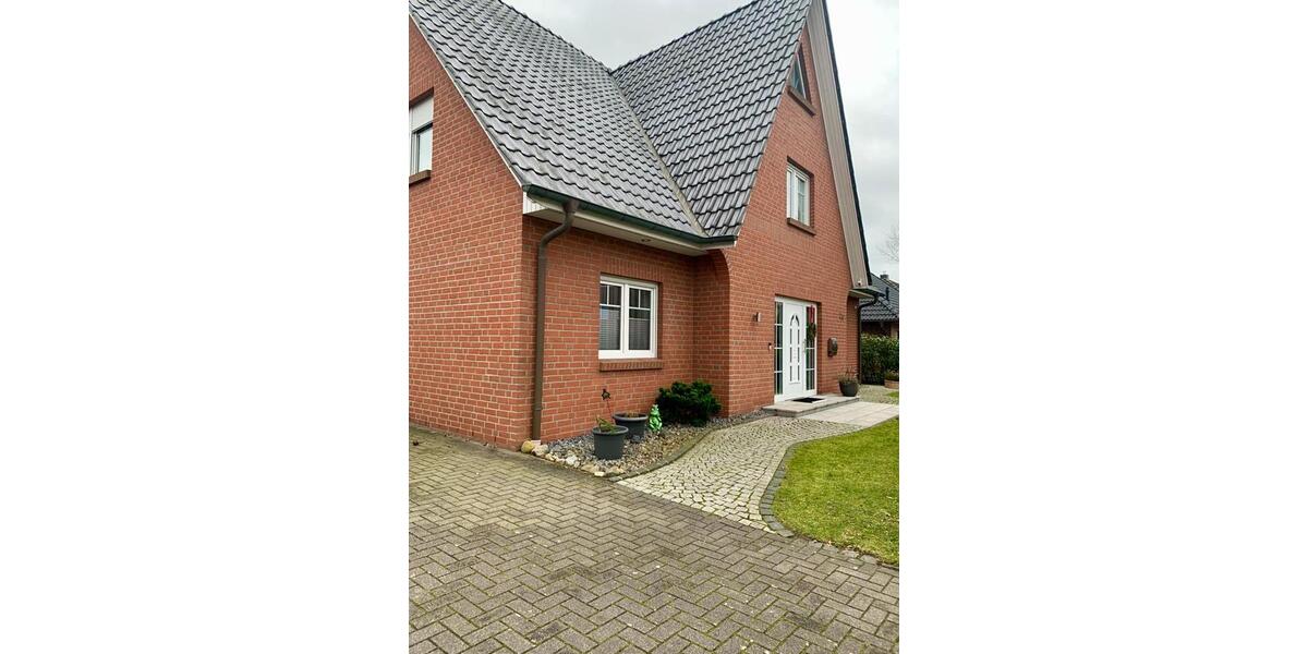 Einfamilienhaus Schneverdingen - 7 Zimmer, 270 m&sup2;, 625.000&euro; | Angebot:26044214