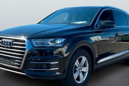 Audi Q7 282.000 km 17.999 &euro; Fulda 36043