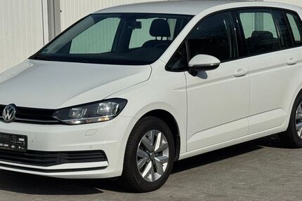 VW Touran 149.050 km 12.500 &euro; Hamburg 22149
