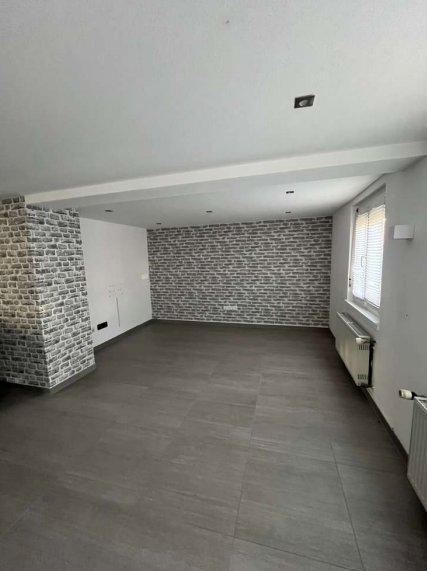 Einfamilienhaus Ortenberg - 11 Zimmer, 366 m&sup2;, 499.000&euro; | Angebot:27027762
