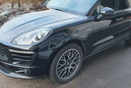 Porsche Macan 219.000 km 29.900 &euro; Pforzheim 75179